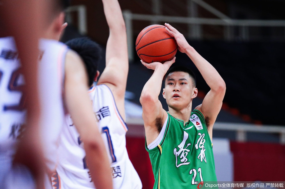 CBA第37轮：辽宁117-95上海