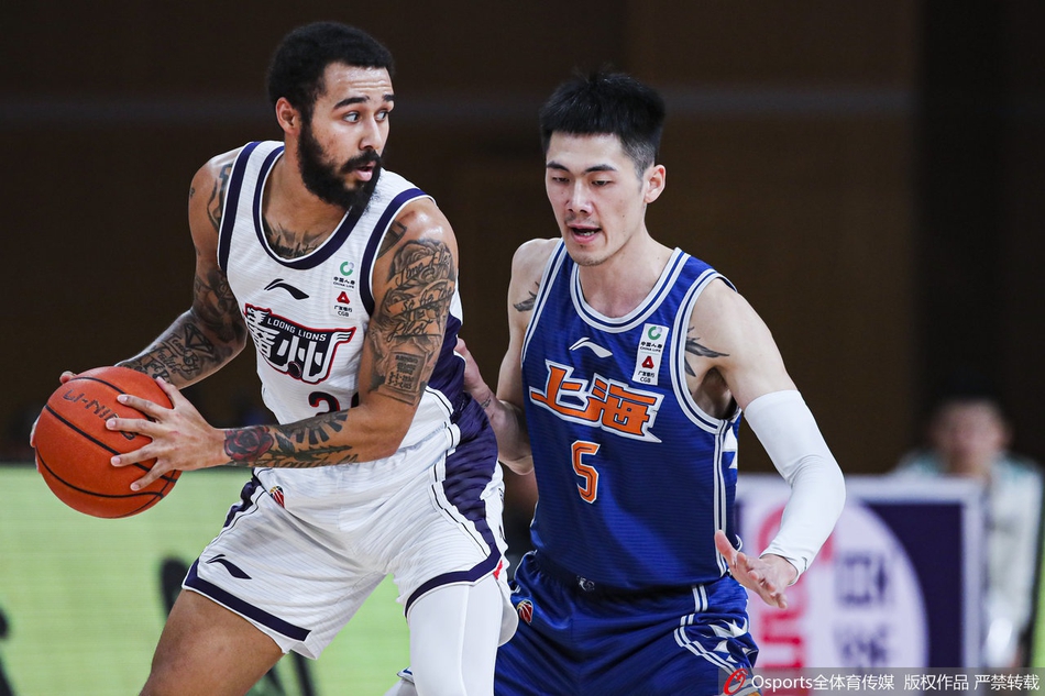 CBA第38轮：上海98-93广州