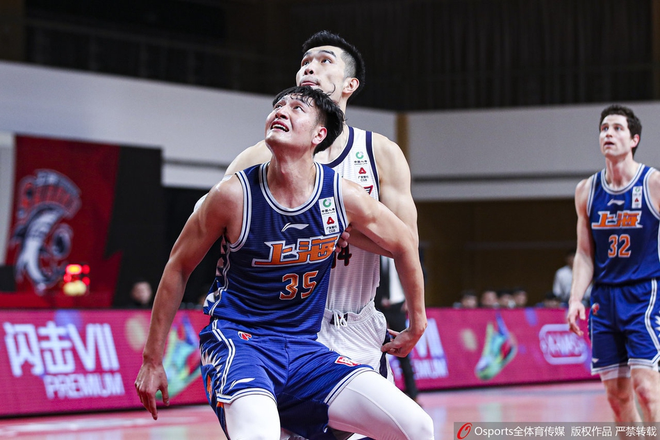 CBA第38轮：上海98-93广州