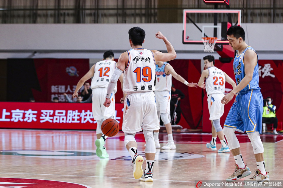 CBA第38轮：新疆106-88北京