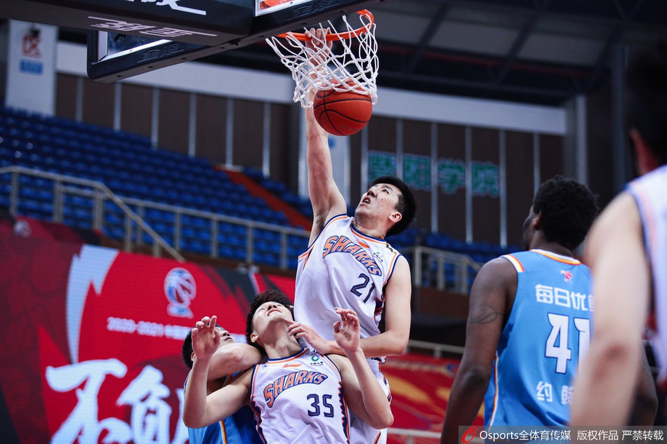 CBA第39轮：青岛101-109上海