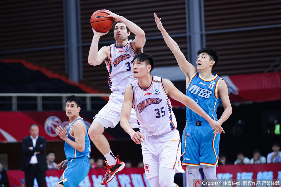 CBA第39轮：青岛101-109上海