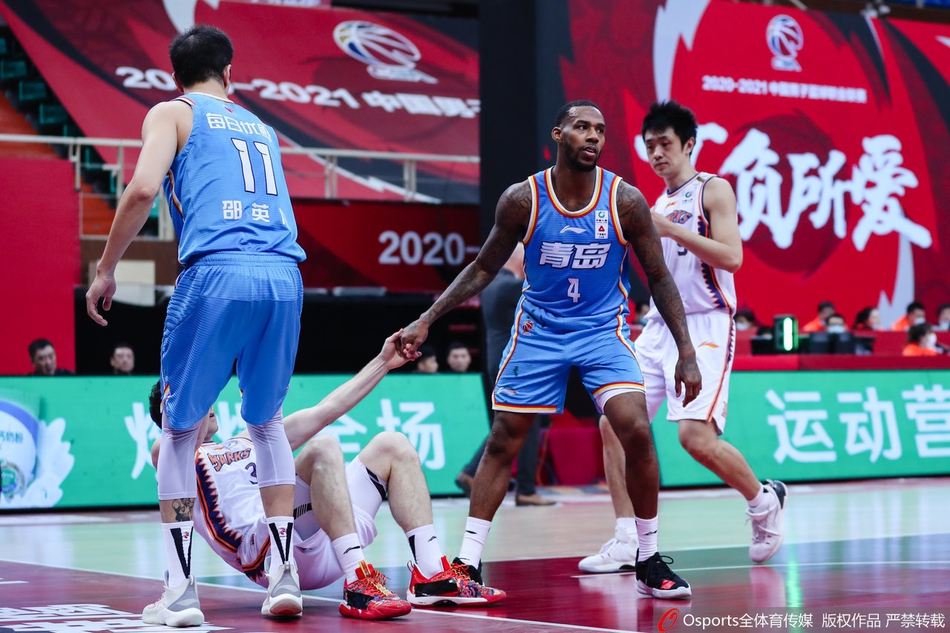 CBA第39轮：青岛101-109上海