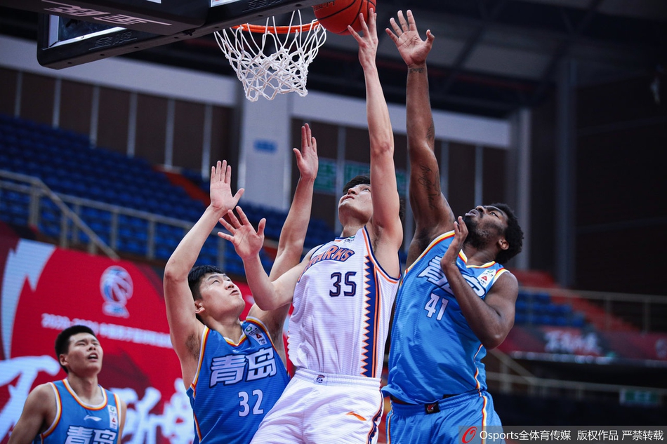 CBA第39轮：青岛101-109上海