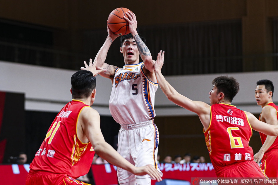 CBA第48轮：上海93-113深圳