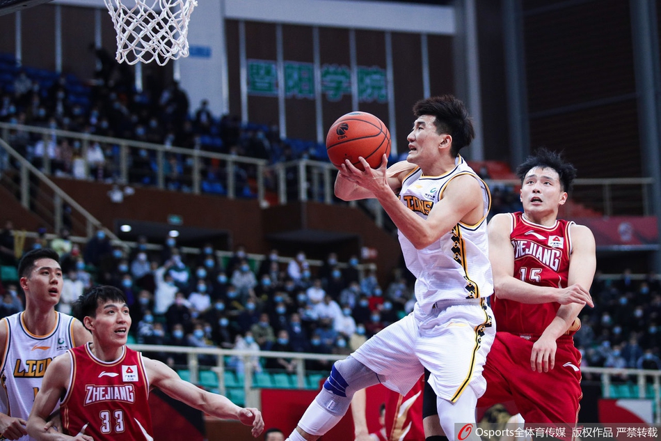 CBA第48轮：广厦90-100浙江