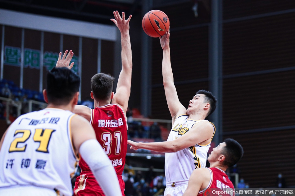 CBA第48轮：广厦90-100浙江