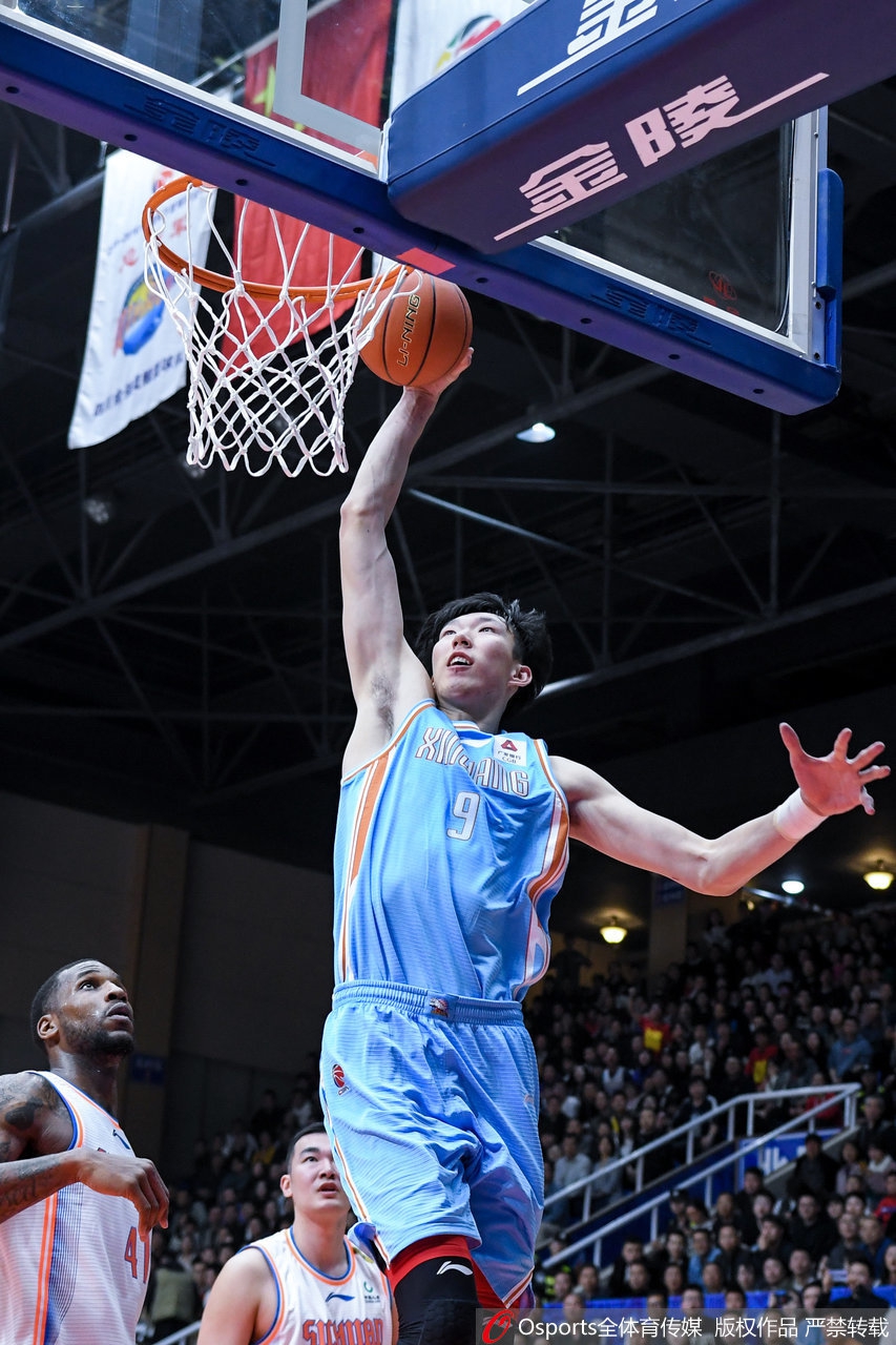 CBA第1轮:四川87-134新疆