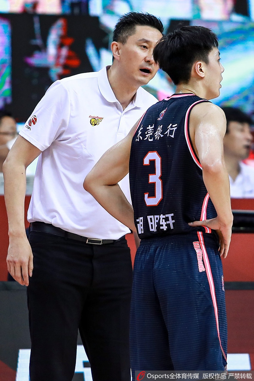 CBA复赛：浙江98-107广东