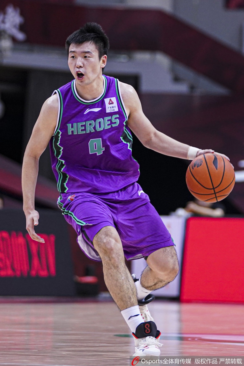 CBA复赛：肯帝亚101-92山东