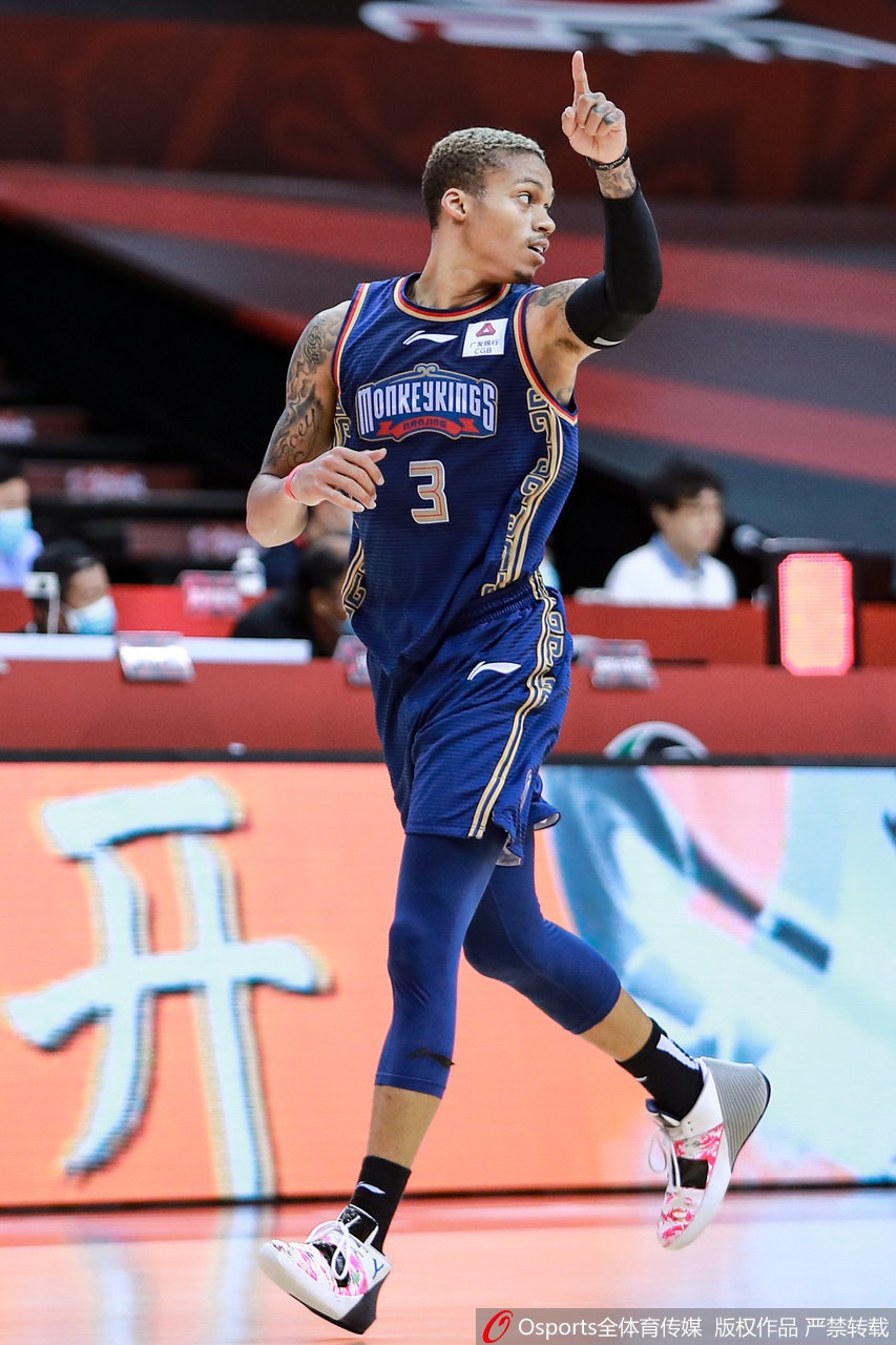 CBA复赛：广东131-106同曦