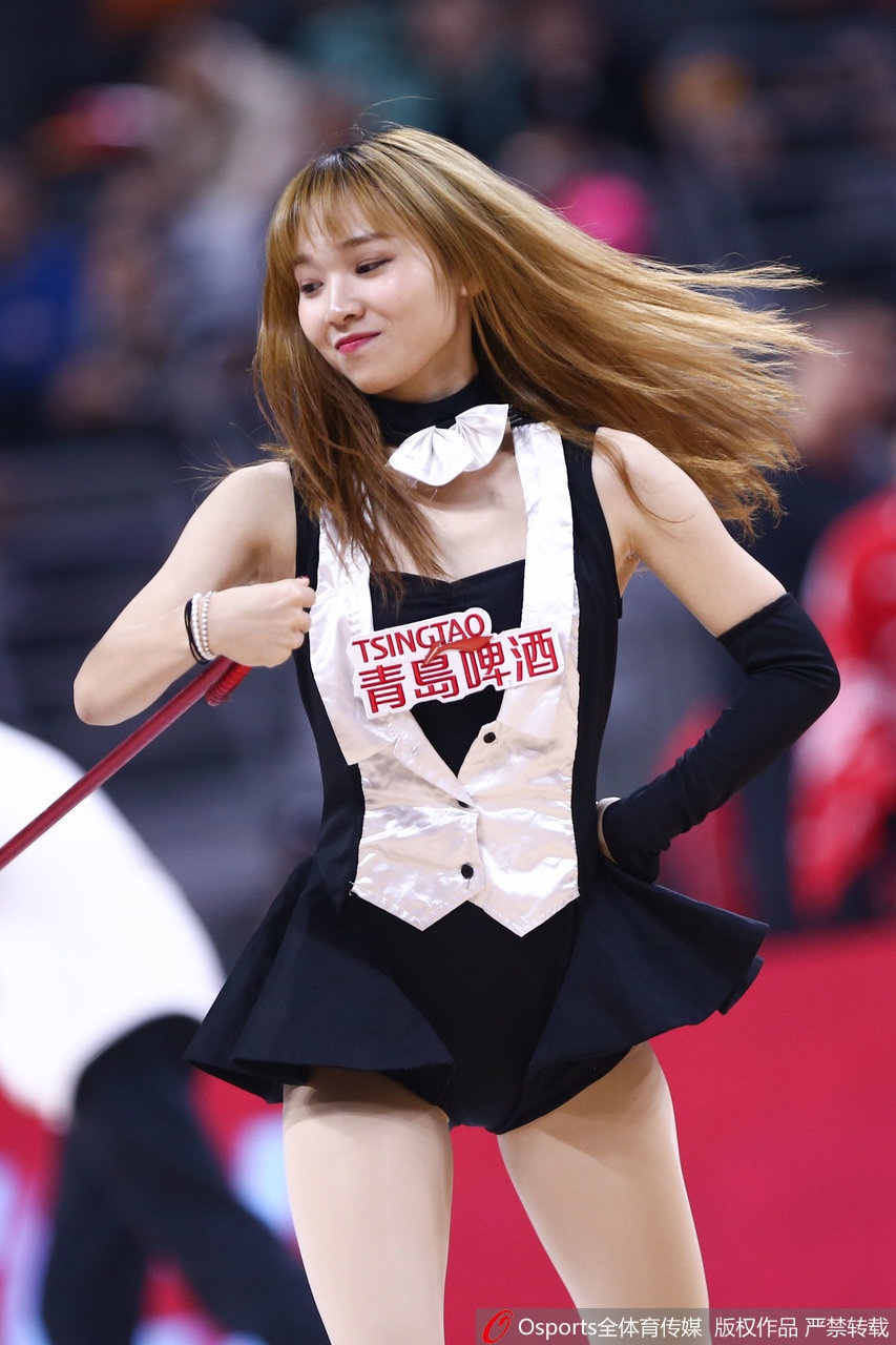 京粤大战之啦啦队PK