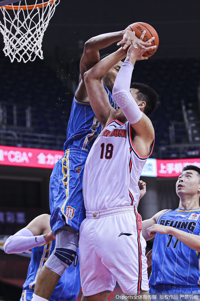 [CBA半决赛]广东111-109北京