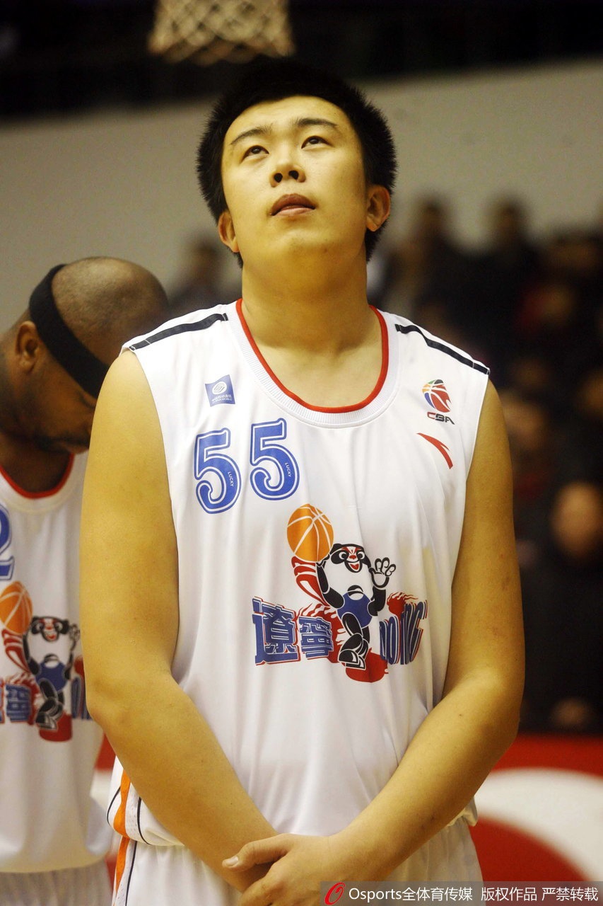 回顾广东辽宁12年前总决赛交手 6人仍在阵中