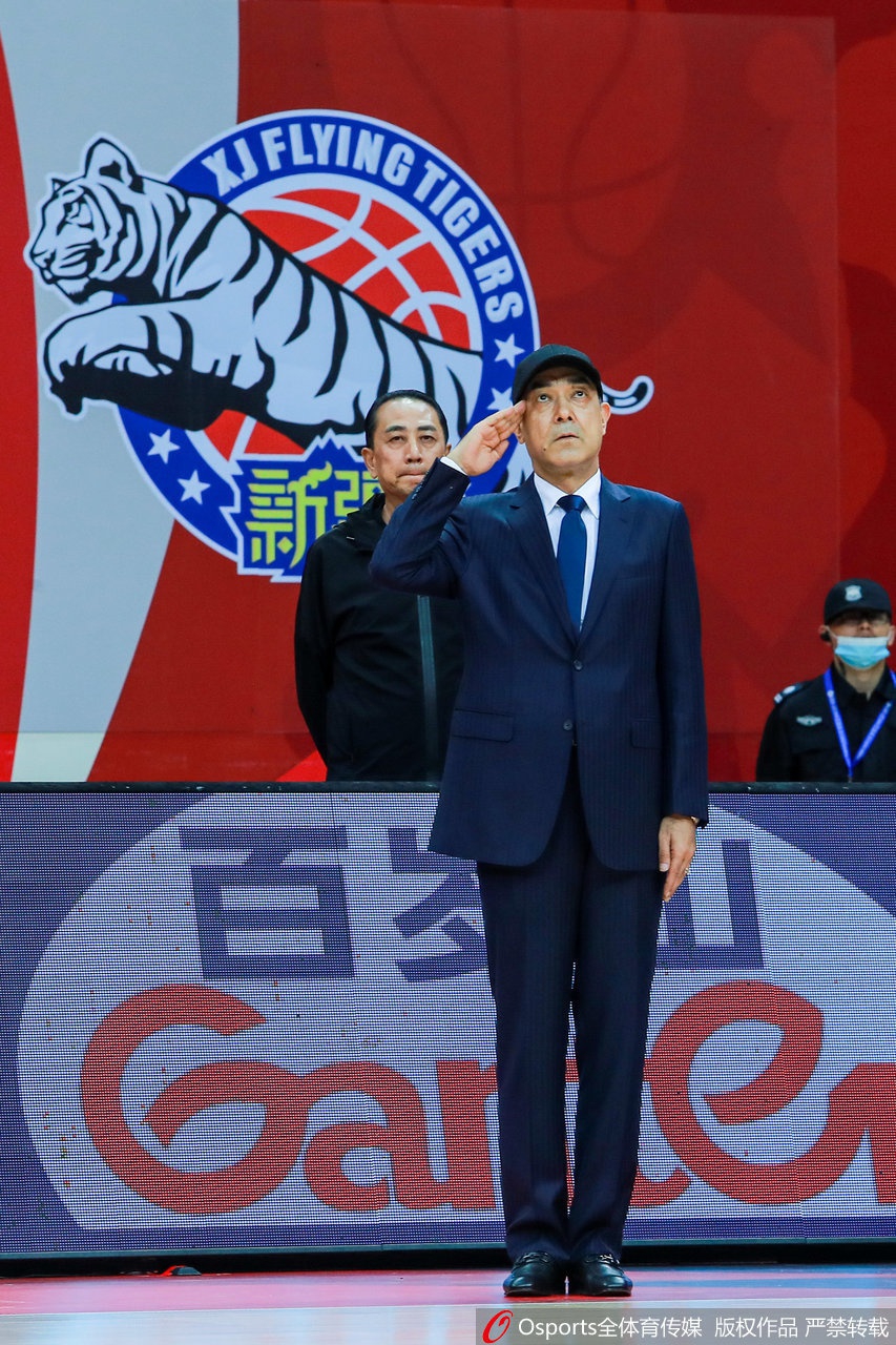 感谢你，八一！CBA官方致敬八一