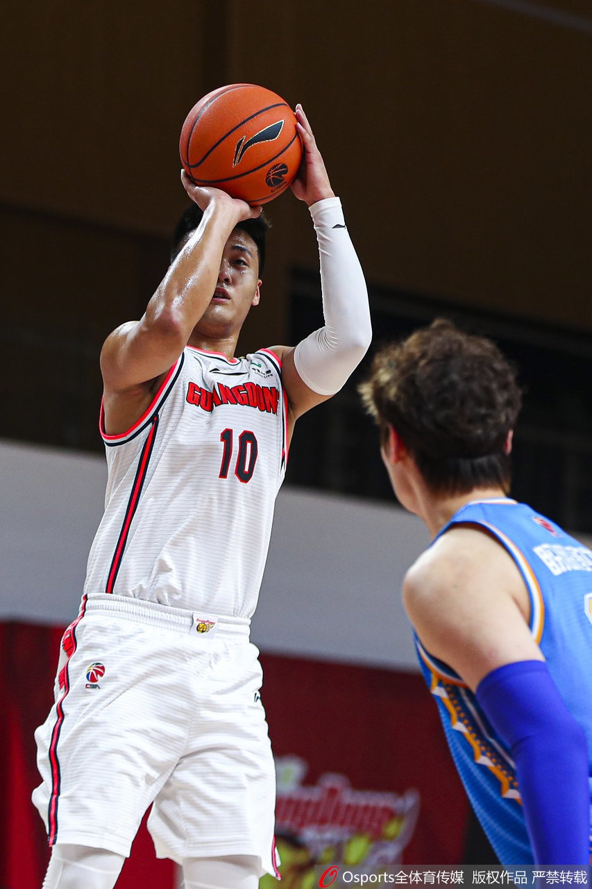 [CBA第4轮]广东122-111福建