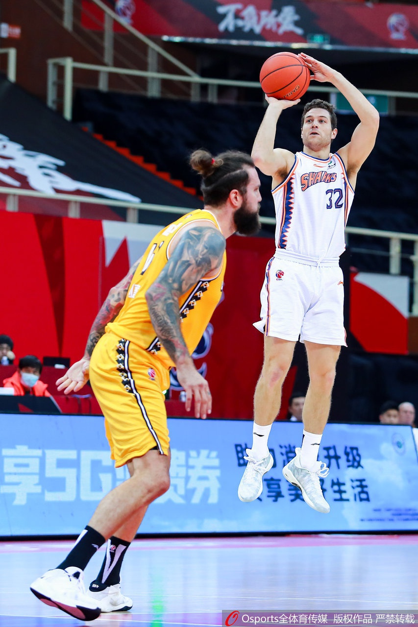 [CBA第9轮]上海98-102广厦