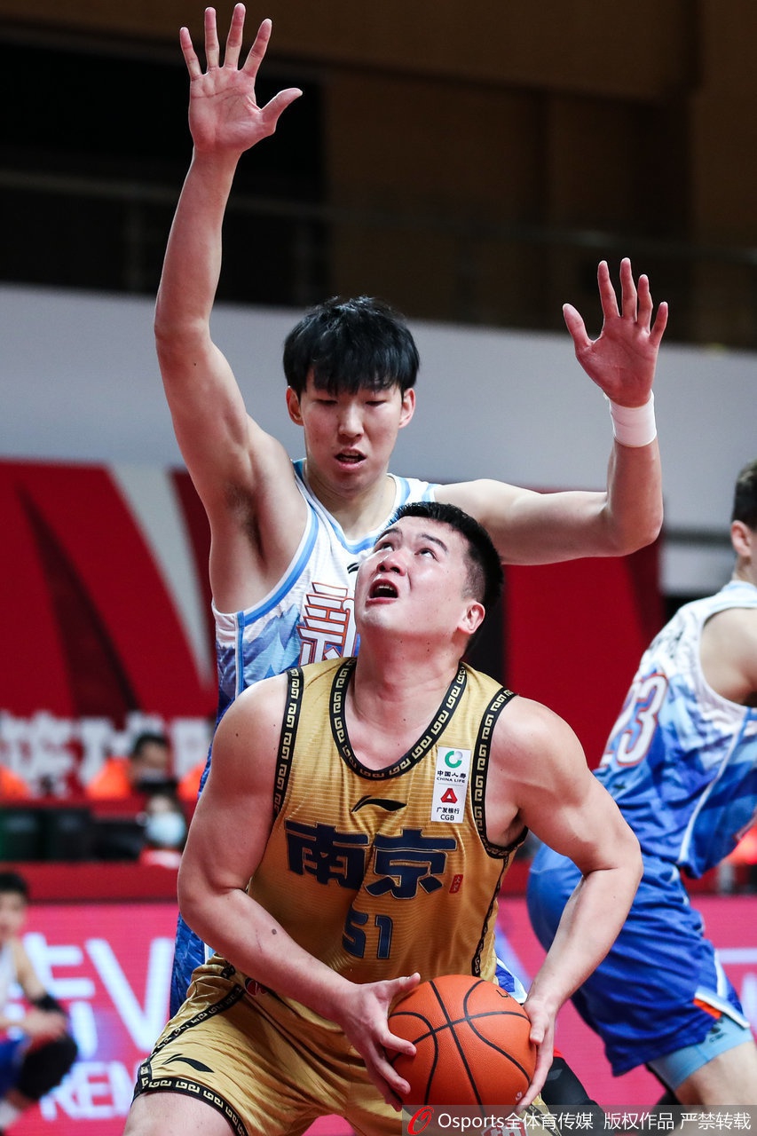 CBA第31轮：同曦100-109新疆