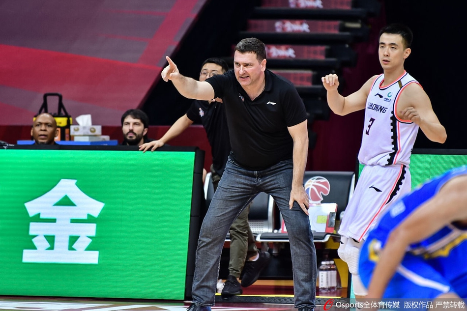 CBA复赛：辽宁121-101福建