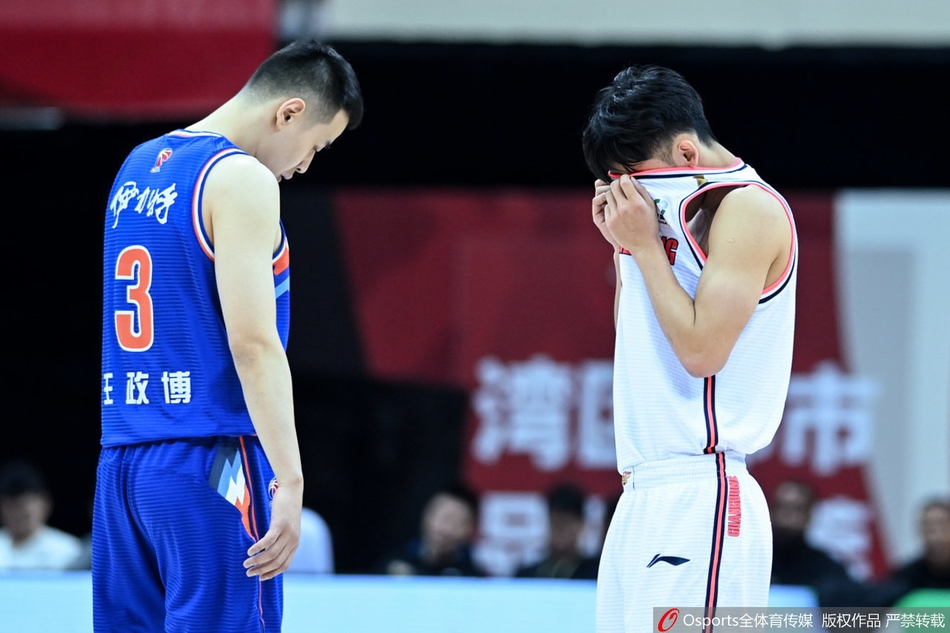 CBA第19轮：广东115-102新疆