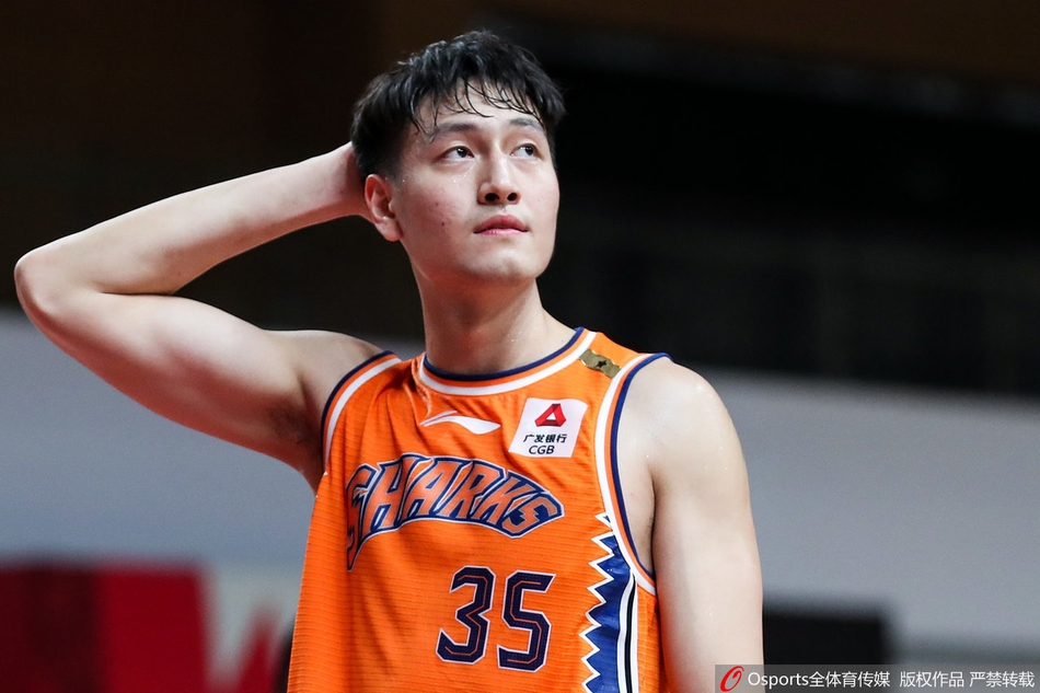 CBA第34轮：四川136-129上海