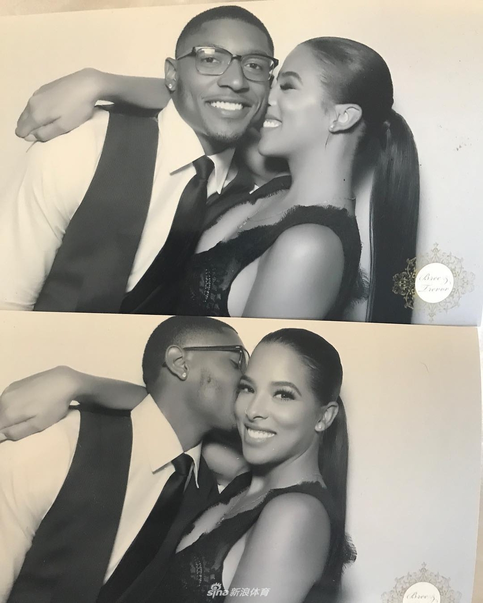 新鲜狗粮！比尔与女友大秀恩爱 这身材馋哭哈登