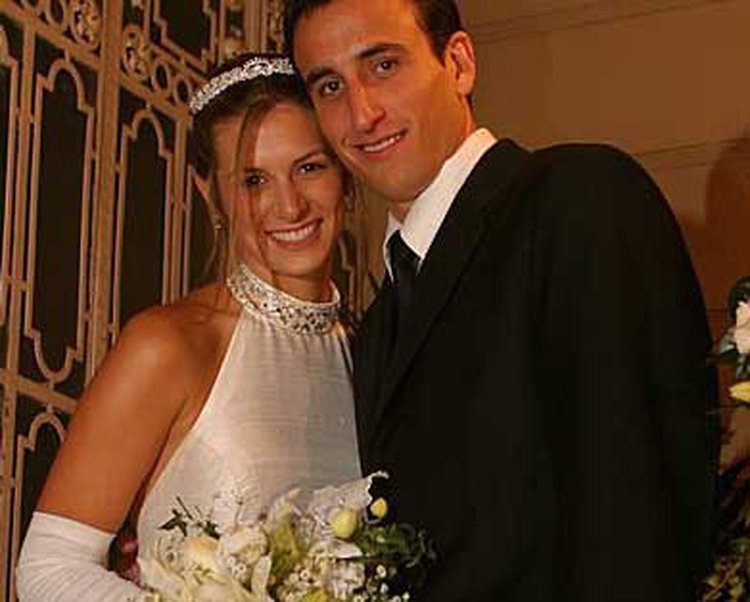 吉诺比利和妻子如童话一般的神仙爱情！21年相守羡煞无数人