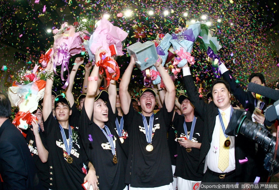 回顾广东辽宁12年前总决赛交手 6人仍在阵中