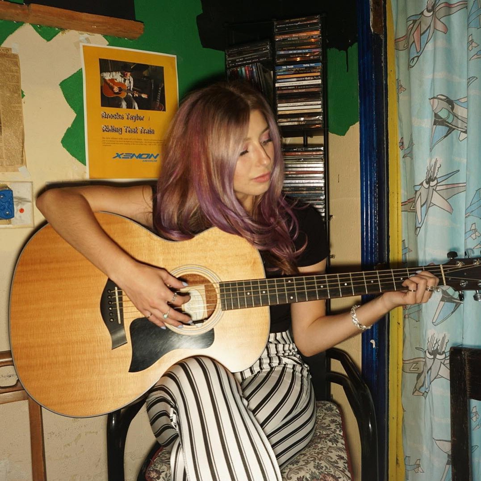 今日份小姐姐！身材爆表的快船拉拉队员 23岁的她还是个歌手