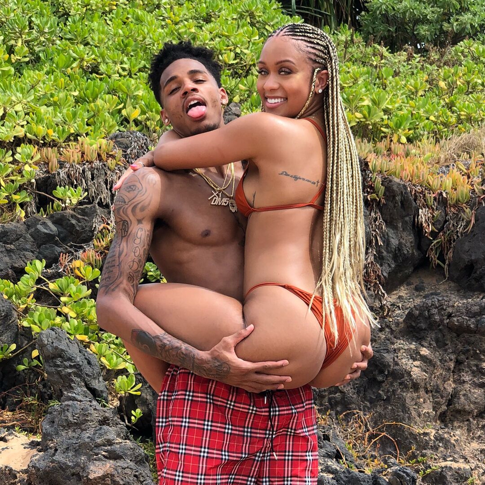 马刺新星与模特女友大秀恩爱 这姿势太羞耻