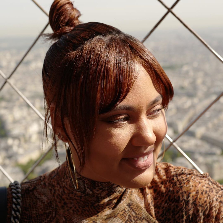 在线虐狗！库里夫妇带大女儿游巴黎 看到第5张我酸了