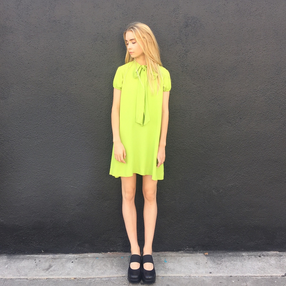 震撼人心的清纯美！21岁哥伦比亚大学舞蹈系高材生兼黄蜂啦啦队员