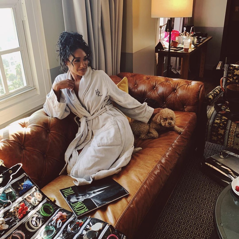 曝JR-史密斯出轨好莱坞大热女星！删除社媒疑似与妻子决裂