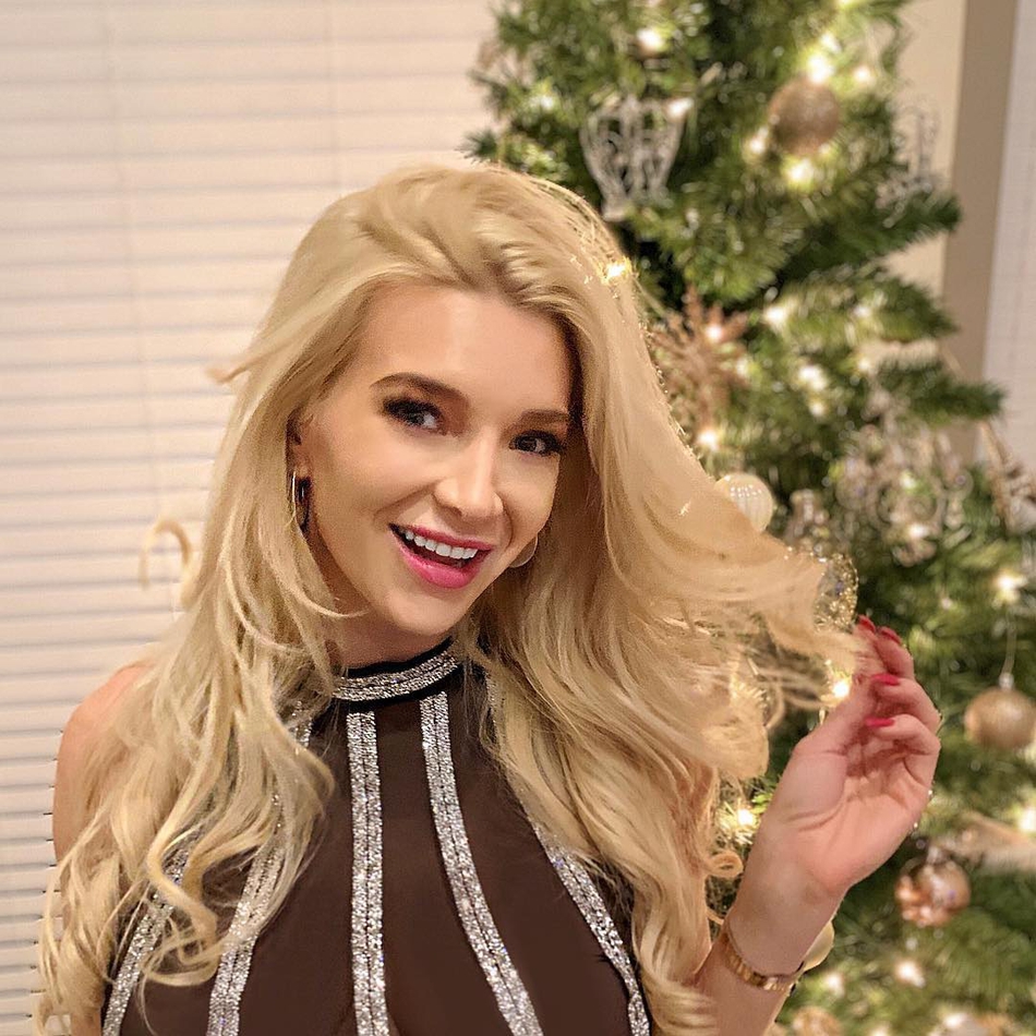 抛弃美艳前女友和孩子出轨变性人！NBA第一渣男遭网友唾弃