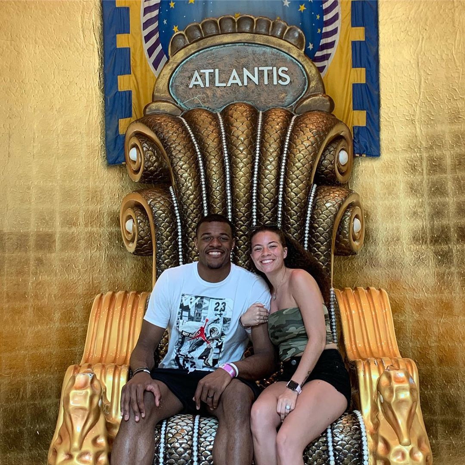 密歇根州大大三前锋宣布参加选秀！21岁的他已有一儿一女