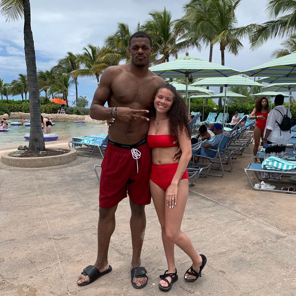 密歇根州大大三前锋宣布参加选秀！21岁的他已有一儿一女