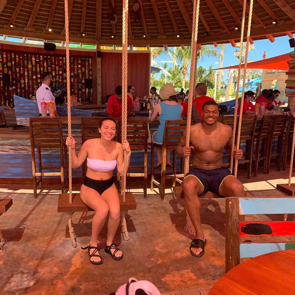 密歇根州大大三前锋宣布参加选秀！21岁的他已有一儿一女