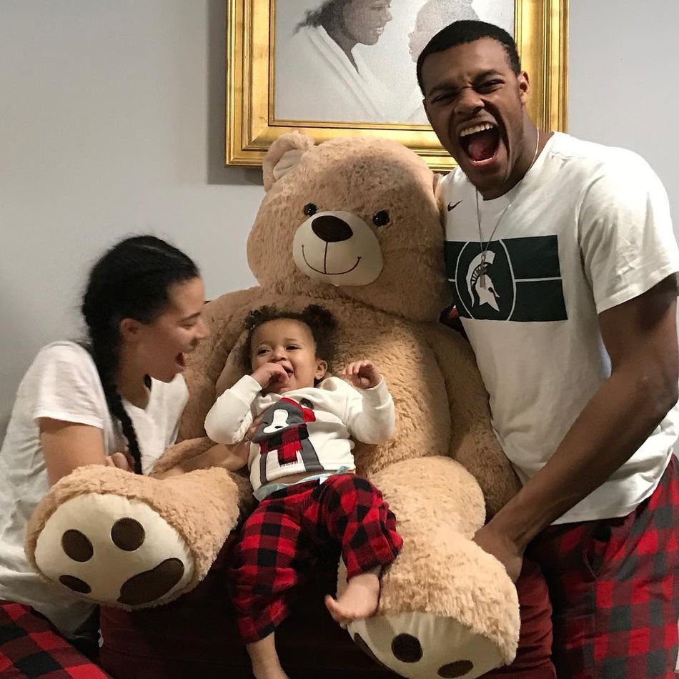 密歇根州大大三前锋宣布参加选秀！21岁的他已有一儿一女