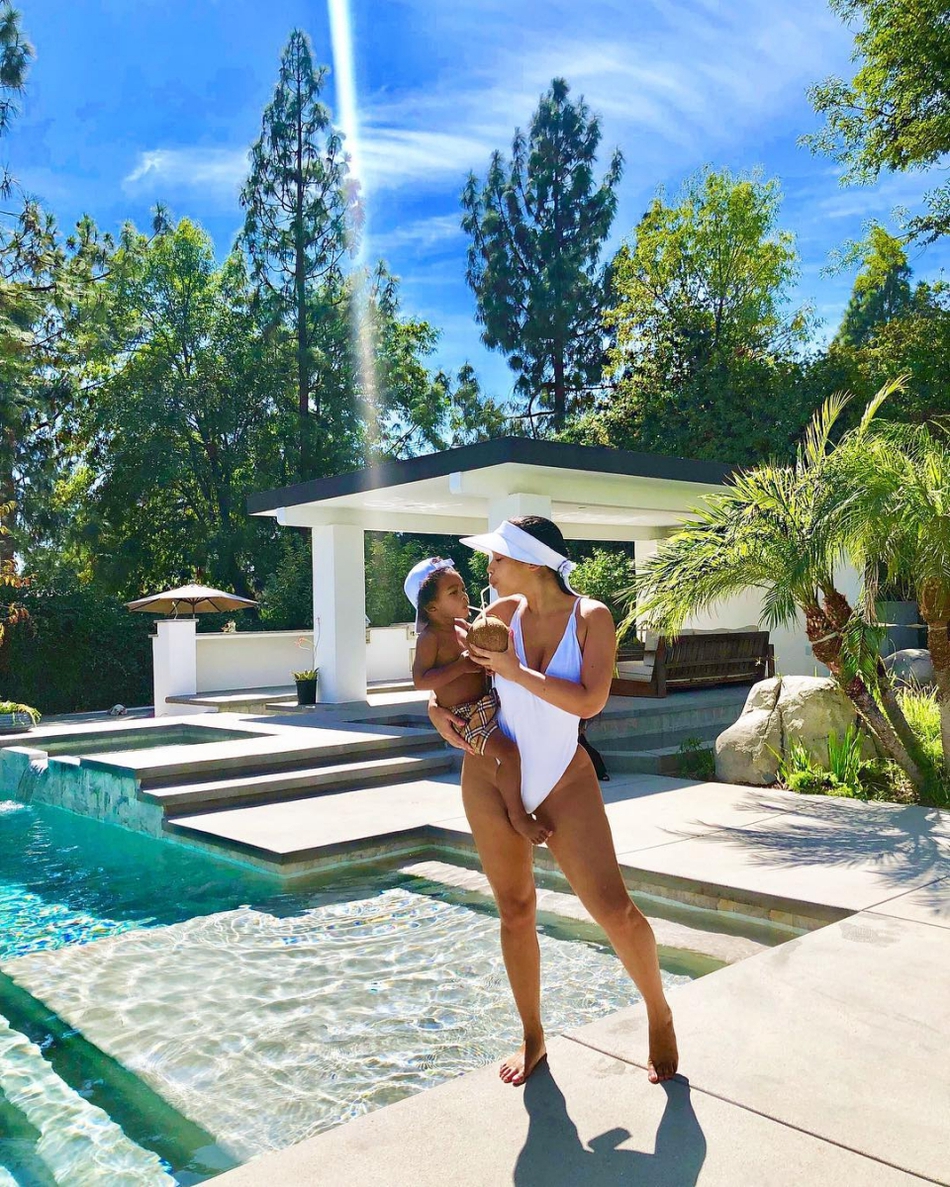 NBA史上头号渣男实锤！TT绿了卡戴珊后重回被他抛弃的前女友怀抱