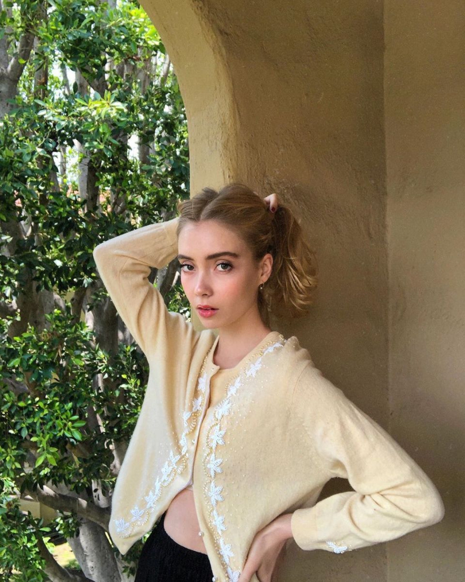 震撼人心的清纯美！21岁哥伦比亚大学舞蹈系高材生兼黄蜂啦啦队员