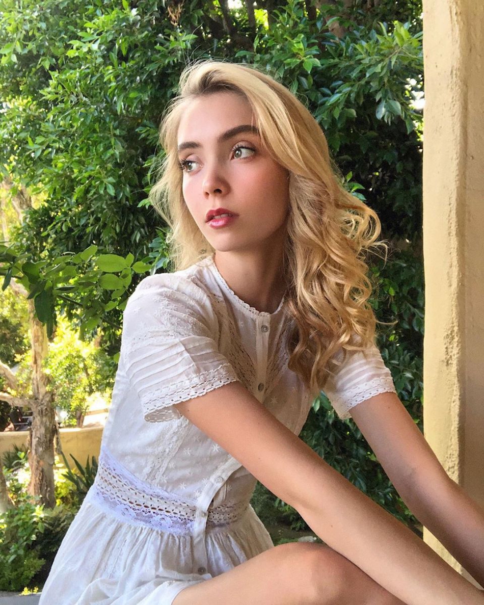 震撼人心的清纯美！21岁哥伦比亚大学舞蹈系高材生兼黄蜂啦啦队员