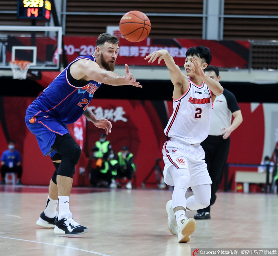 CBA第19轮：广东115-102新疆