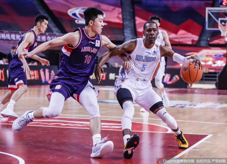 CBA复赛：新疆103-87广州