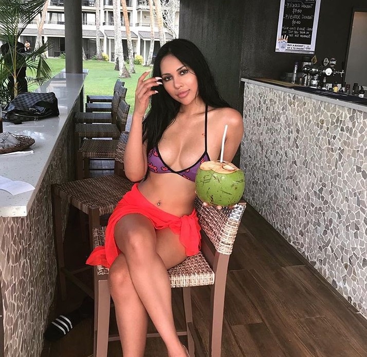 库兹马与嫩模女友复合!身材完胜气质也不输詹娜 还是个记者