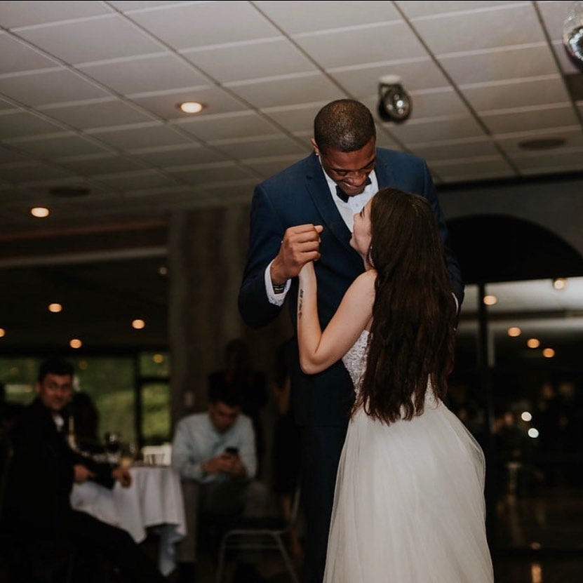 密歇根州大大三前锋宣布参加选秀！21岁的他已有一儿一女