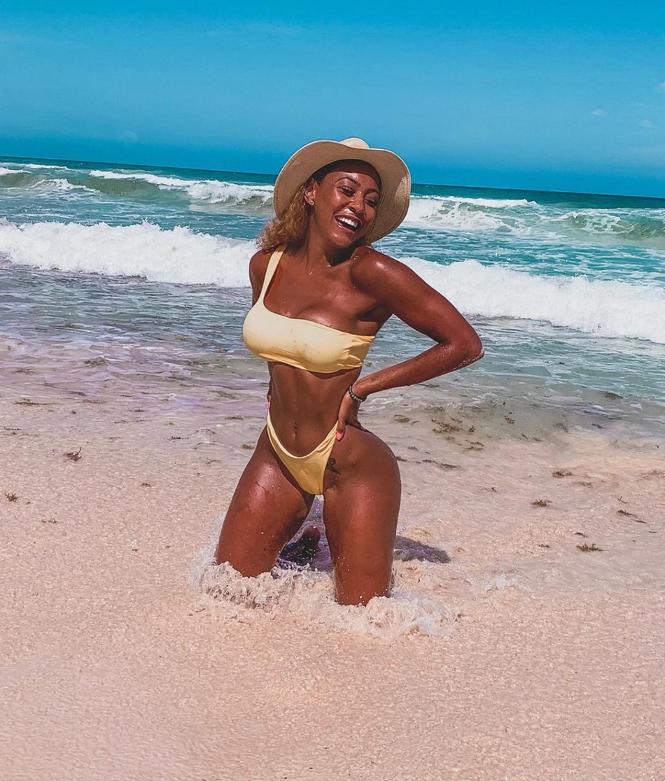 营养跟不上？杜兰特去旅游带美女营养师同行 这身材是哈登的最爱