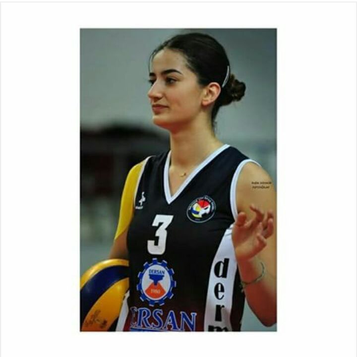 神似迪丽热巴！土耳其勒布朗与超美女友的幸福日常 太让人羡慕了