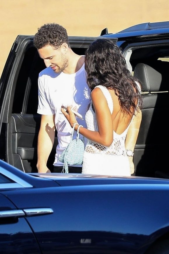 汤神再带前女友公开现身！坐实复合传闻 此前多次出轨被原谅