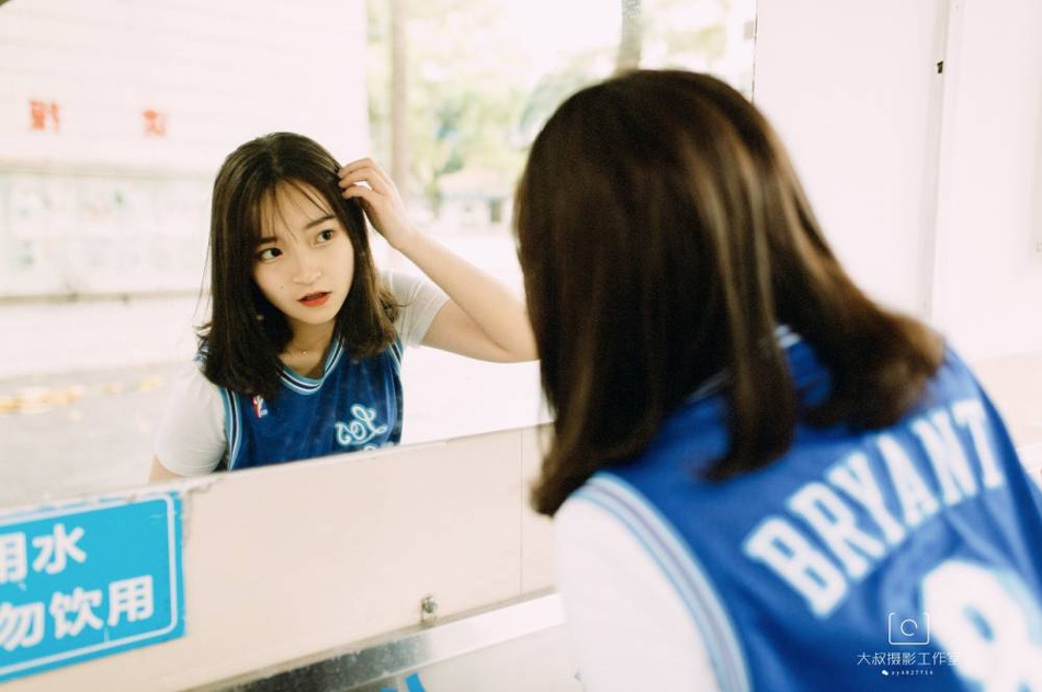 各队美女球迷颜值大比拼 哪一款是你的菜？