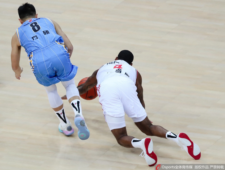CBA第20轮：青岛102-94北京